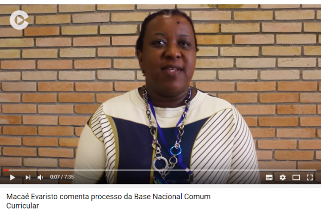 Macaé Evaristo comenta processo da Base Nacional Comum Curricular