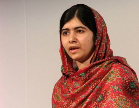 Malala (ganhadora do nobel da paz) virá ao brasil, dia 9 de julho, falar sobre direito a educação. O evento poderá ser acompanhado via redes sociais.