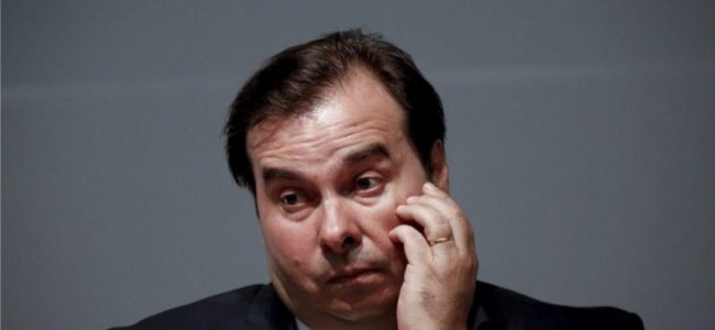 Congresso articula corte salarial de servidores